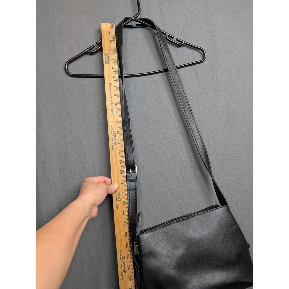 Calvin Klein‎ Jeans Ultralight Camera/Shoulder Bag - Picture 6 of 13